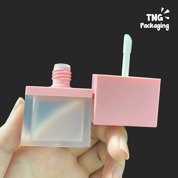 Wadah Lipcare Pink - 10ml - Image 4