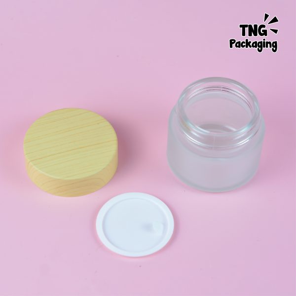 Pot Cream Frosted Tutup Kayu - 100 ml - Image 4